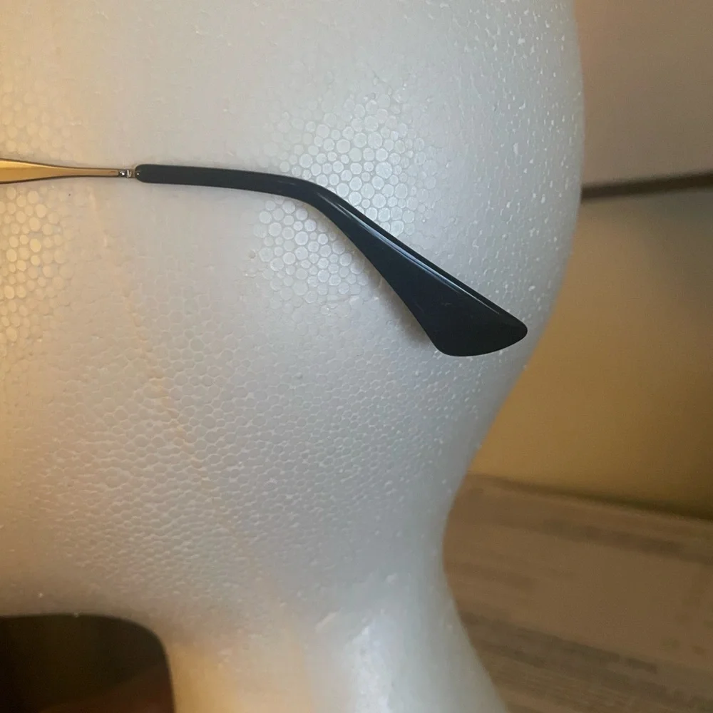 Prada sunglasses - Picture 11 of 12